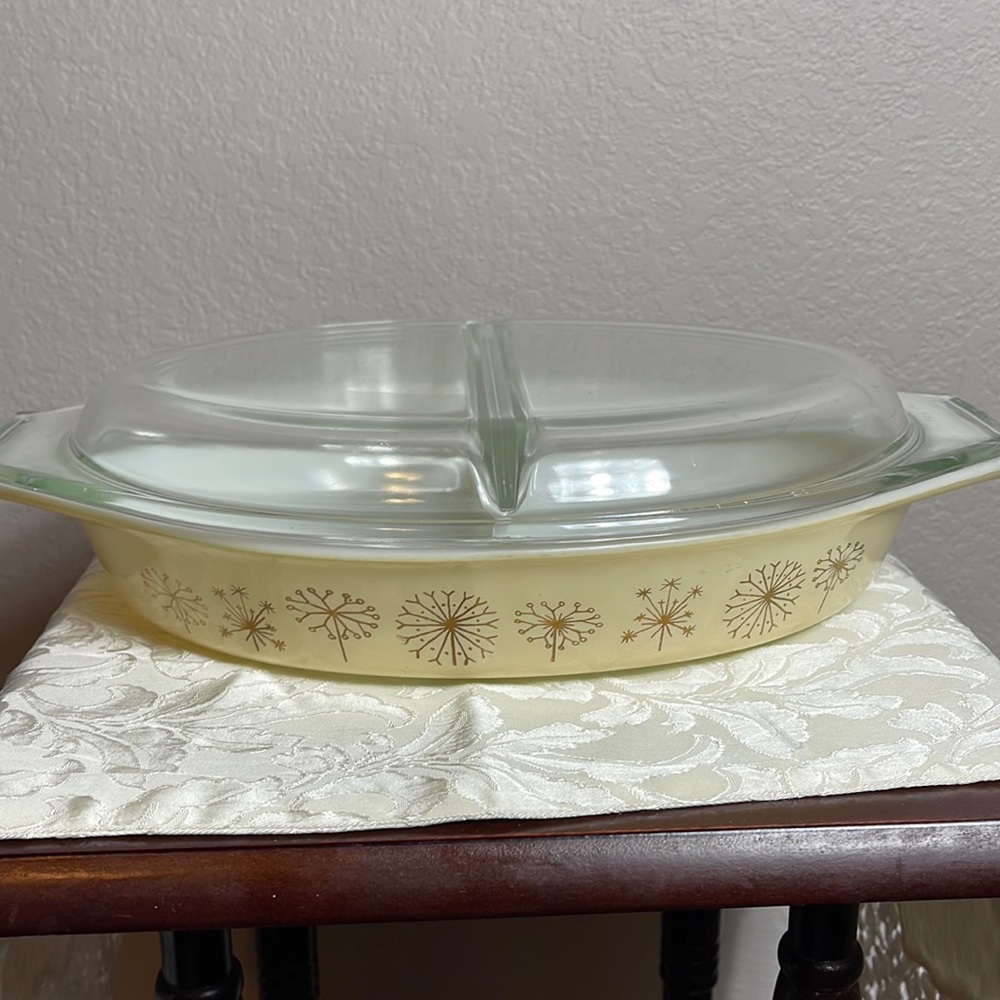 Pyrex Vintage Dandelion Gold & Cream Divided Dish With Lid